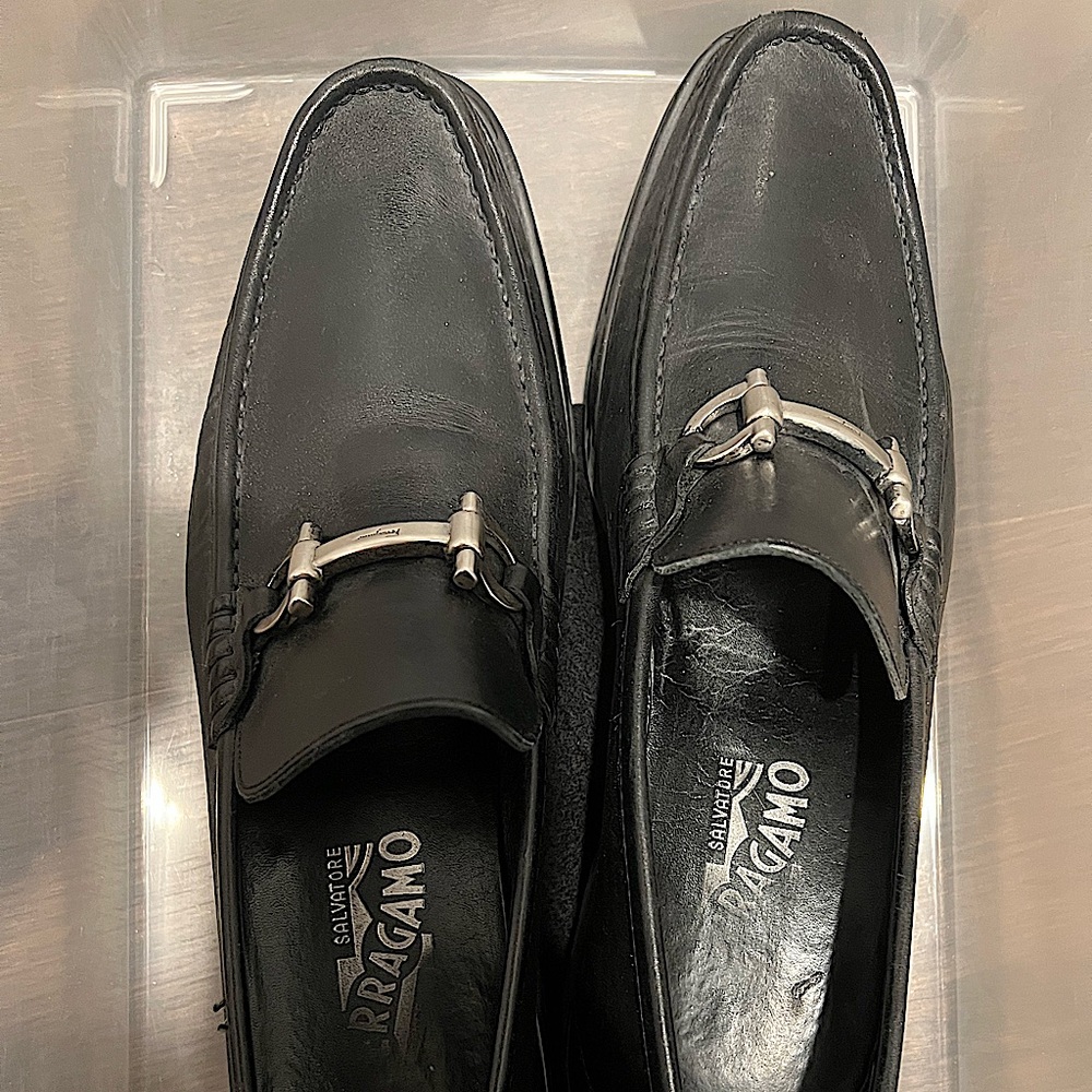 Ferragamo Men’s Black Dress Shoe, US size 9. GREAT CONDITION!